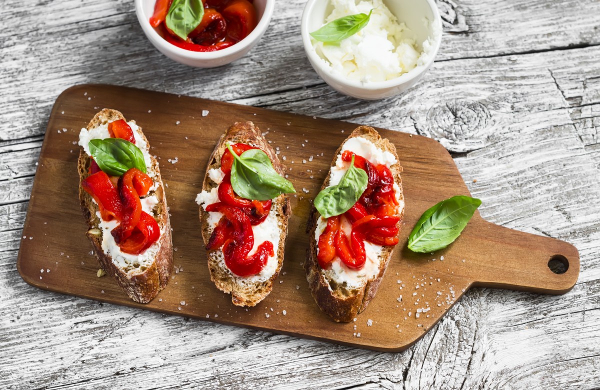 Bruschetta with roasted capsicum