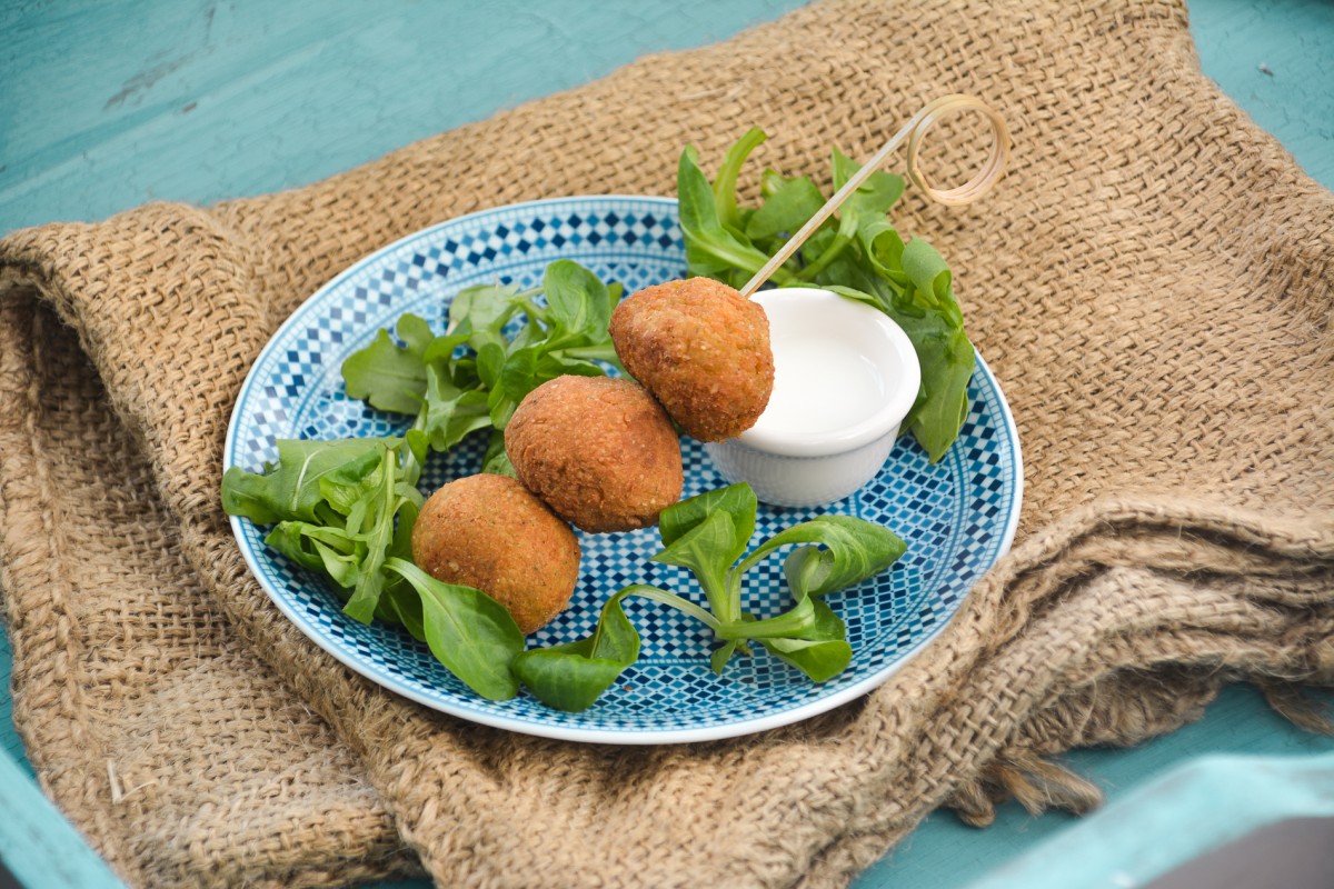 Falafel de tomate seco y queso feta