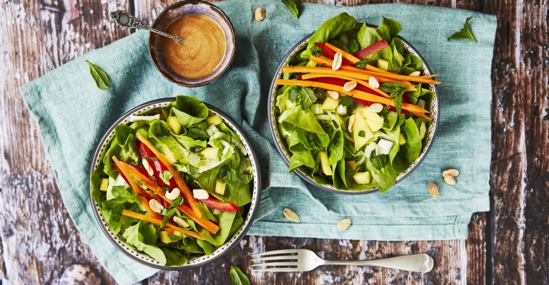 Asian Style Salad With Carrots Mango Mint And Peanut Dressing