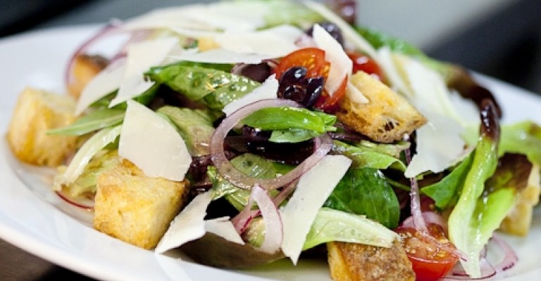 Panzanella Con Lattuga Tricolore Love My Salad