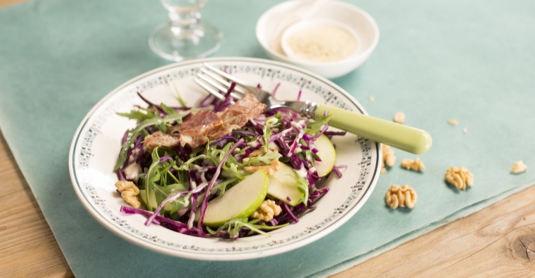 Red Cabbage Salad With Apple Pancetta And Walnuts Love My Salad