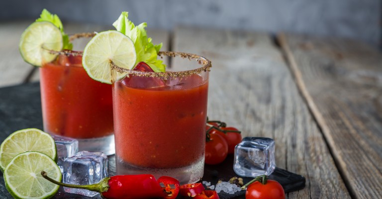 Cóctel de tomate picante (sin alcohol) | my Salad