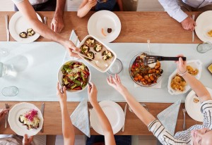 5 Simple Strategies for Regular Family Dinners 