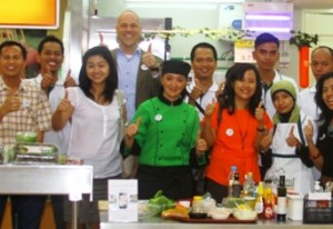 Lehrreiche Love my Salad Promotion in Indonesien