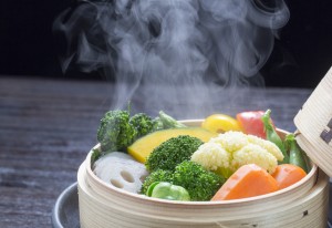Is Steaming or Boiling Better?