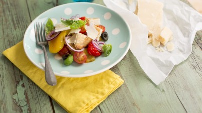 Panzanella salad