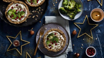 Tartlet of broccoli and pomegranate