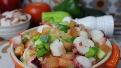 Pipirrana con pulpo