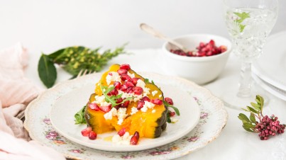 Gebackener Kürbis mit Feta und Granatapfel