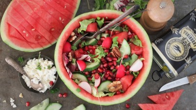 Watermeloensalade met feta en komkommer