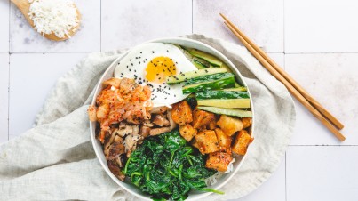 Bibimbap met shiitake en spinazie 