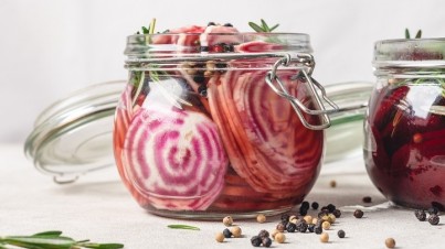 Pickled beetroot with raspberry vinegar