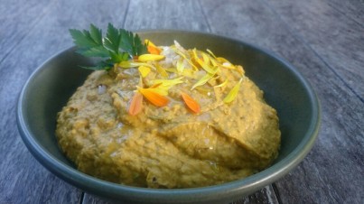 Roasted pumpkin and chickpea hummus