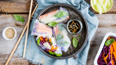 Rice paper rolls with melon 