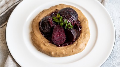 Braised beetroot with red wine onions and chestnut puree 