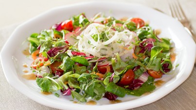 Salade de Printemps aux radis et aux carottes