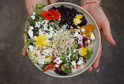 5 tips to eat salads for breakfast!