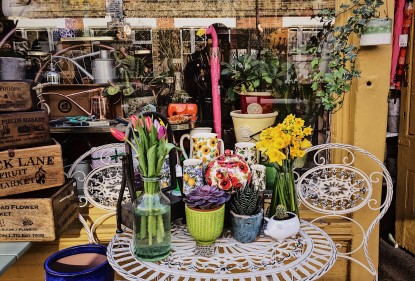 A caccia di fiori edibili al Columbia Road Flower Market di Londra