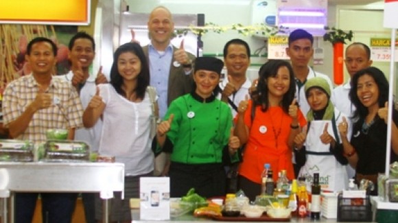 Promoción educativa de Love my Salad en Indonesia