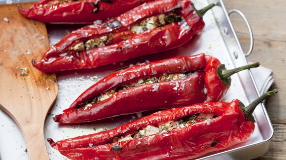 Peppers stuffed with tomato, basil and feta 