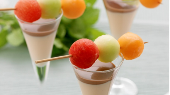 Mousse di cioccolato con palline di melone