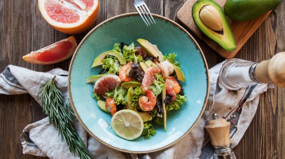 Salade de pamplemousse rose et avocat