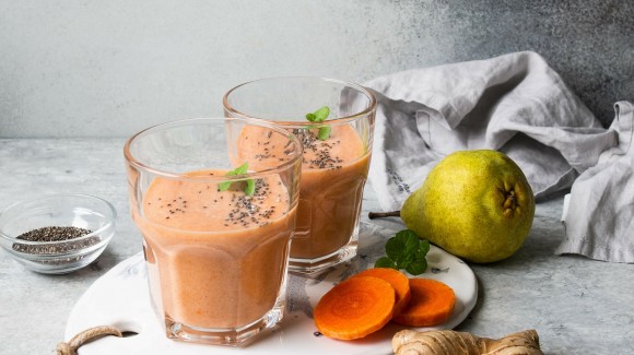 Carrot and ginger smoothie