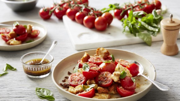 Panzanella mit Cocktailtomaten