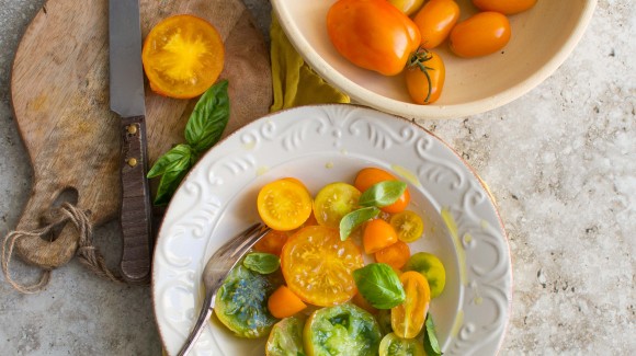 Ensalada de tomate sencilla y deliciosa