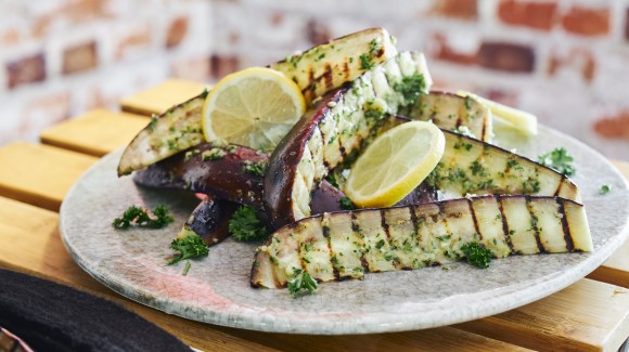 Gegrilde aubergine met Garlic Lemon marinade