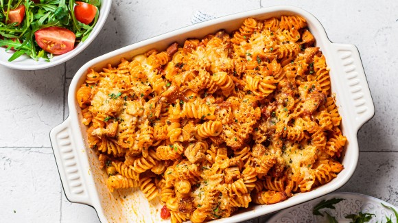 Macarrão com abobrinha e frango