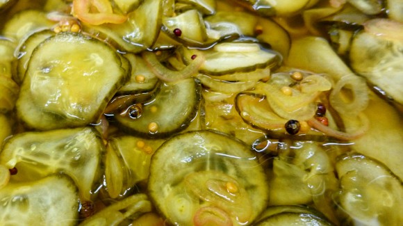 Bread and butter pickles