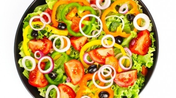 Insalata e estate: un connubio perfetto