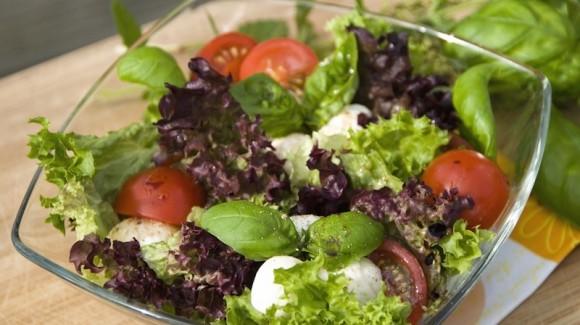 Italian garden salad