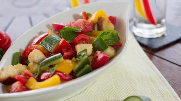 Crusty Italian bread salad