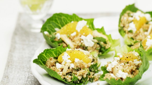 Lettuce cups with quinoa and goat's cheese salad
