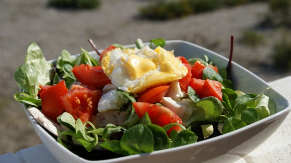 Ensalada mediterránea de la huerta