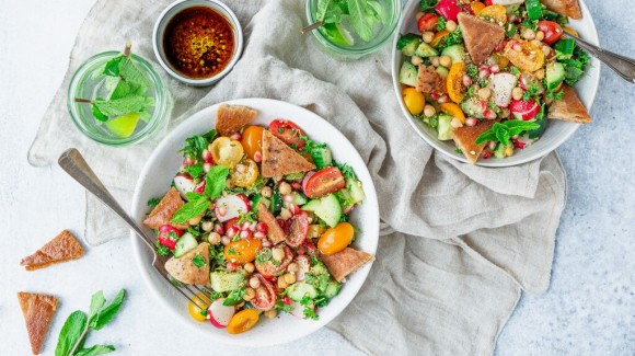 Ontdek meer dan 100 feestelijke salades voor de Kerst