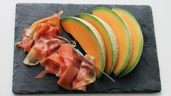 Tropical melon surprise with Jamon (Spanish ham)