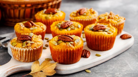 Pumpkin muffins with pecan nuts