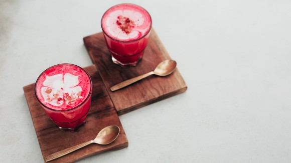 Pink beetroot latte