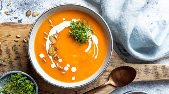 Creamy carrot soup