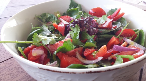 Garden salad with Vietnamese flavours