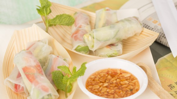 Vegetarian rice paper springrolls 