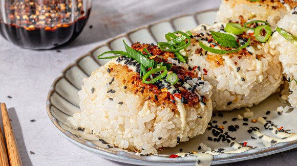 Bolitas de sushi con arroz de coliflor