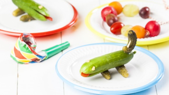 Cucumber crocodiles & vegetable necklaces Cucumber crocodiles & vegetable necklaces