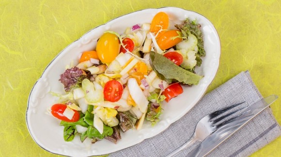 Salade d'endives aux abricots