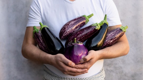 A nation divided? Young shoppers embrace aubergines.