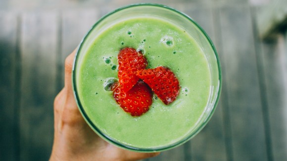 Cuisiner avec ses restes : Smoothie Groothie® avec de la laitue, de la poire et du gingembre